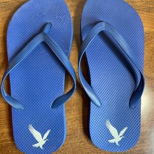 Kids Blue Flip Flops with‎ Eagle Design, Sizes 4-5